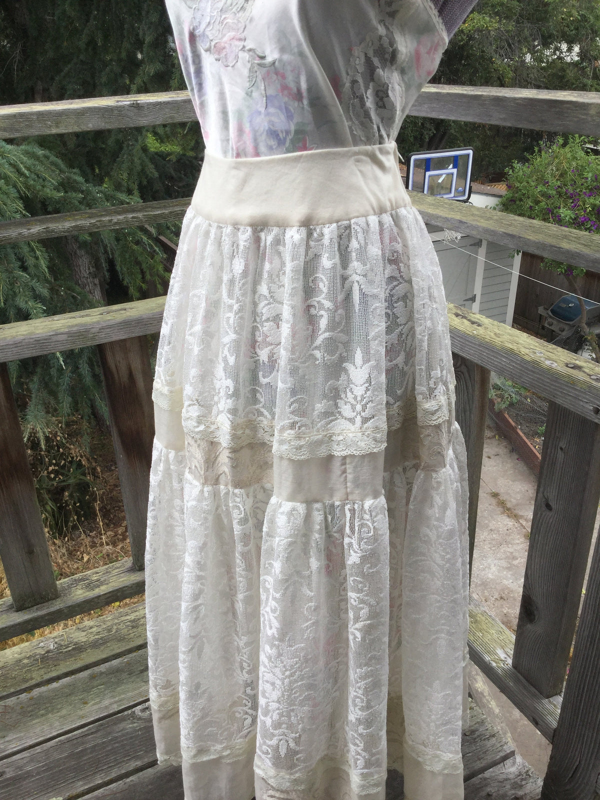 Cleo Beige Lace Tiered Maxi Skirt — Brisa's Boutique