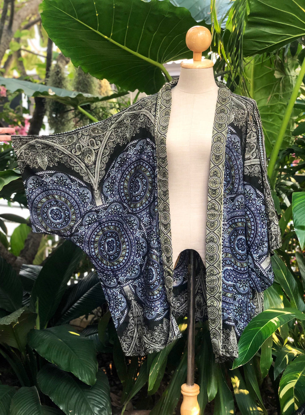 Halle Navy Cotton Kimono — Brisa's Boutique