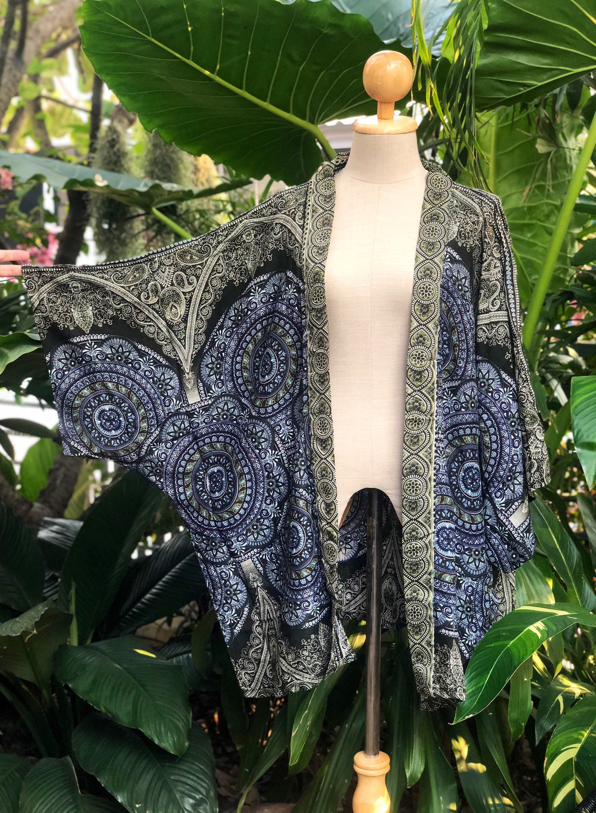 Halle Navy Cotton Kimono — Brisa's Boutique