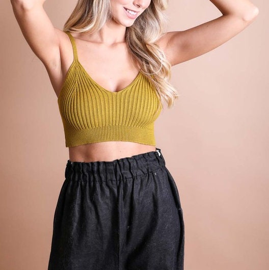 Wynn Yellow Knit Top — Brisa's Boutique